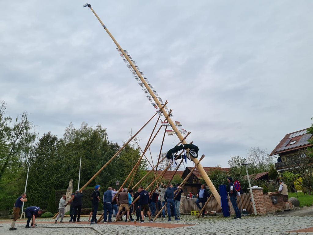 Maibaum Aufstellen 2023